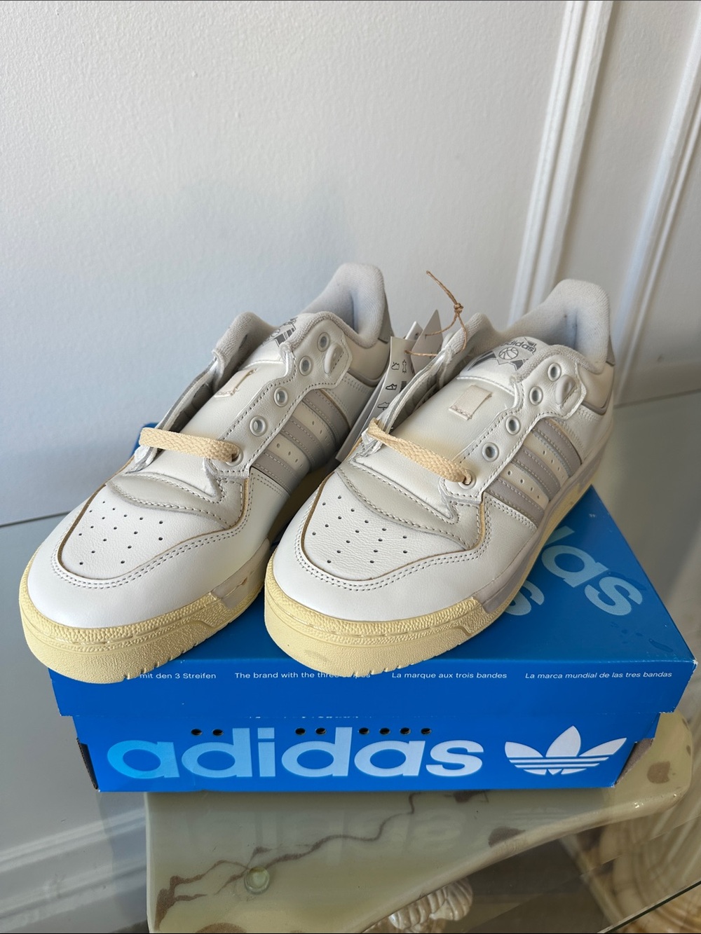 adidas Cream and Beige Low-Top Sneakers - Picture 4 of 7